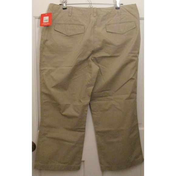 Isaac Mizrahi Women's Beige Mid-Rise Cotton Khaki Capri Pants Size 14 - Picture 3 of 8